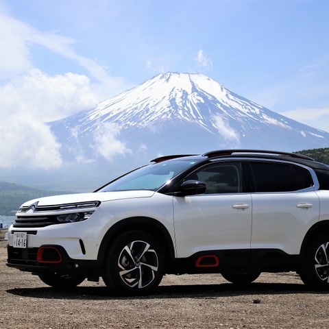 【シトロエン C5エアクロスSUV 新型試乗】ガソリン仕様は慣れれば病みつきになる乗り心地…内田俊一 画像