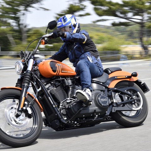 【ハーレー ストリートボブ114 試乗】サウンド、景色、風を全身に浴びながら走りたい…丸山浩 画像