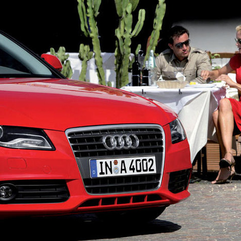 【アウディ A4 試乗】懐の深いファミリーカー…片岡英明 画像