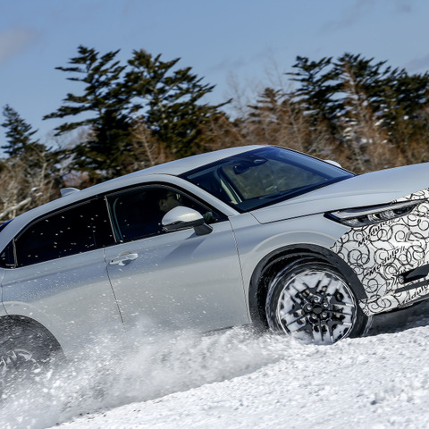 ホンダ ヴェゼル Modulo X に最速雪上試乗！はじめから選択すべき理由がある 画像