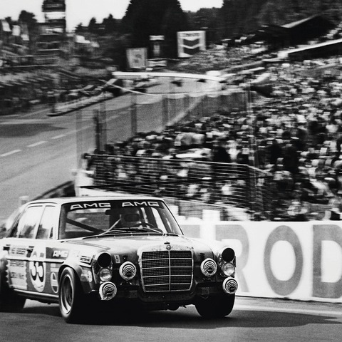 メルセデスベンツの高性能バージョン「AMG」…独立創業・連携・事業部門という歴史 画像