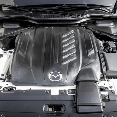 【マツダ CX-60】大排気量でも小型SUV並みの燃費、新ディーゼルは「内燃機関における燃焼のゴールに近い」 画像