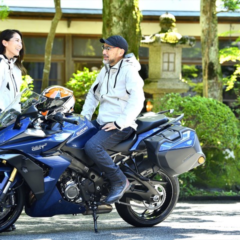 【スズキ GSX-S1000GT タンデム試乗】パートナーと一緒にバイクを楽しみたいという夢を叶えてくれる…佐川健太郎 画像