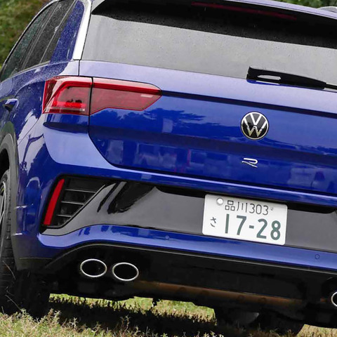 【VW TロックR 新型試乗】速さとバランスの妙、でもお値段は…中村孝仁 画像