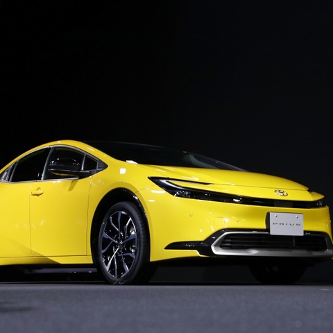 【トヨタ プリウス 新型】いつもの「三角形」でありながら「スポーティ」…エクステリアデザイナー［インタビュー］ 画像