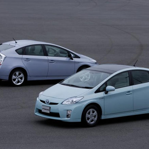 【プリウス プロトタイプ 試乗】ああ、やばい…岩貞るみこ 画像