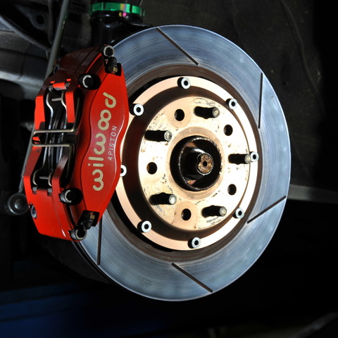 なぜスリットローターを選ぶのか？ 溝と穴の秘密を解明～カスタムHOW TO～ 画像