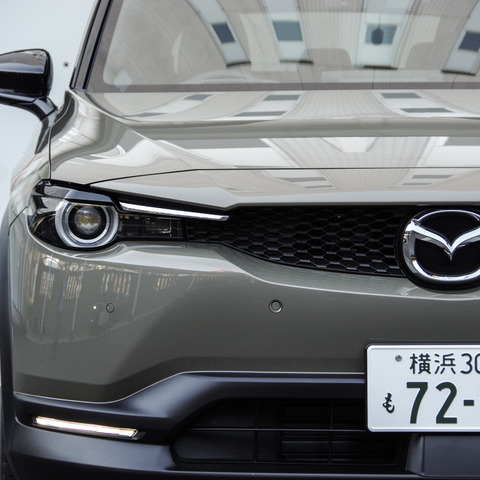 【マツダ MX-30 ロータリーEV 新型試乗】航続およそ770km、実質300万円台前半から。これが「真打ち」だ…中村孝仁 画像