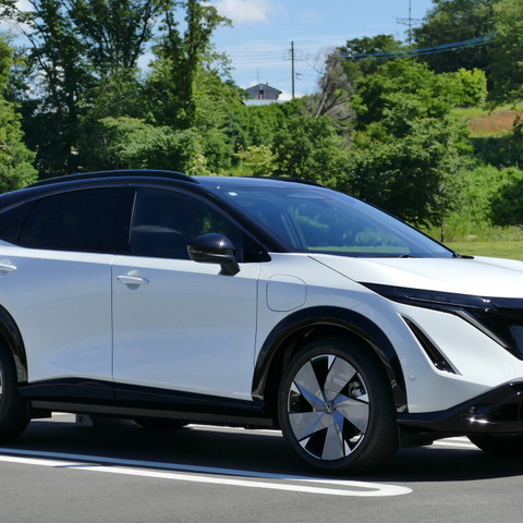 【日産 アリア B9 新型試乗】雪道でなくとも安心感ある「e-4ORCE」の洗練と素性のよさ…島崎七生人 画像
