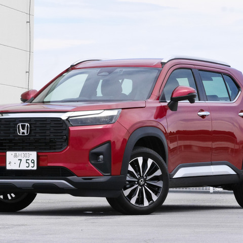 【ホンダ WR-V 新型試乗】かけ蕎麦か素うどんか？「素」の基本性能は見事…中村孝仁 画像