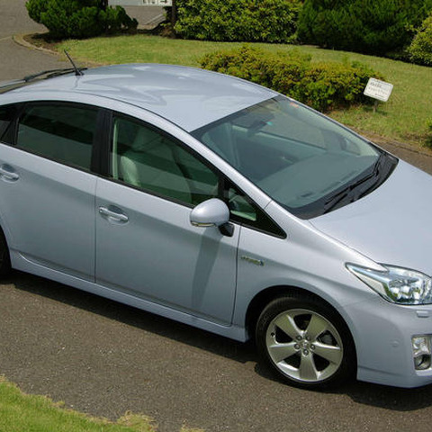 【トヨタ プリウス 新型】走りも交通の流れもリードする 画像