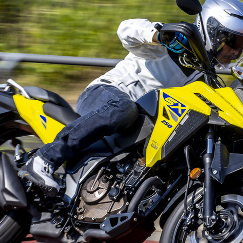 【スズキ Vストローム250SX 試乗】「SX」のネーミングに納得！ 気軽に足を伸ばせる「両刀使い」…佐川健太郎 画像