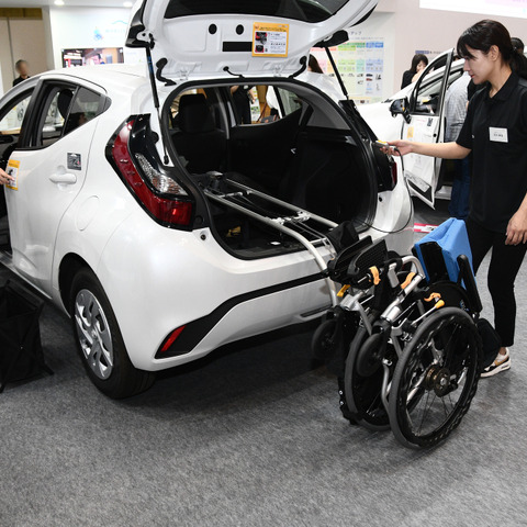 車いすコンセプトモデルや福祉車両、アシストスーツなど 自動車関連企業の注目出展…国際福祉機器展2024 画像