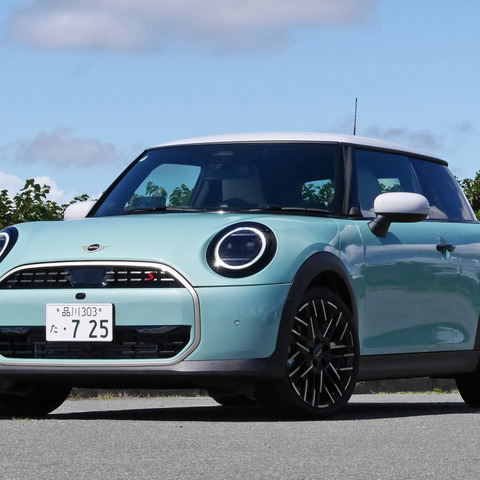 【MINI クーパーS 新型試乗】大きく、高くなっても「欲しい」と思わせる魅力…中村孝仁 画像