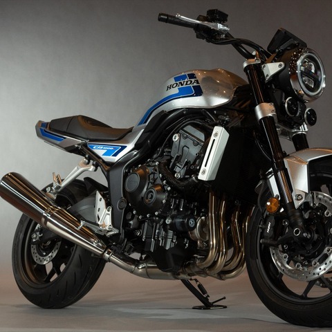 ファン待望のホンダ『CB1000F Concept』がサプライズ公開！ 80年代の「F』が蘇る…大阪モーターサイクルショー2025 画像
