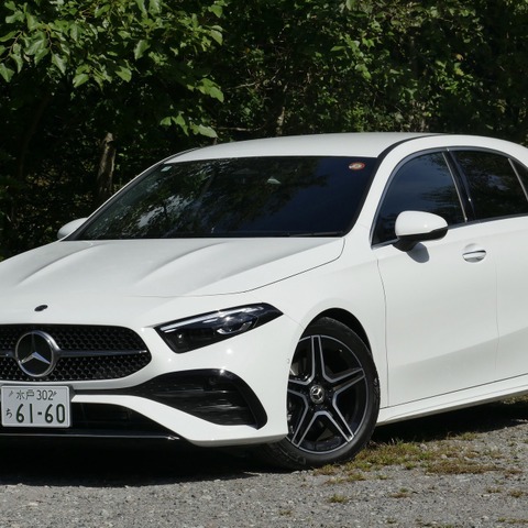 【メルセデスベンツ Aクラス 新型試乗】装備充実の“Urban Stars”、スポーティに振ったクルマか?と思いきや…島崎七生人 画像