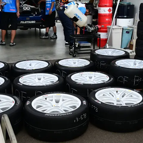 「鍛造vs鋳造」どっちが速い？ バネ下重量と回転慣性で読む“勝てるホイール”～カスタムHOW TO～ 画像