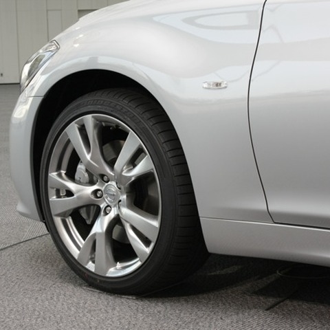 【東京モーターショー09】日産フーガ…自然の力強い躍動感 画像