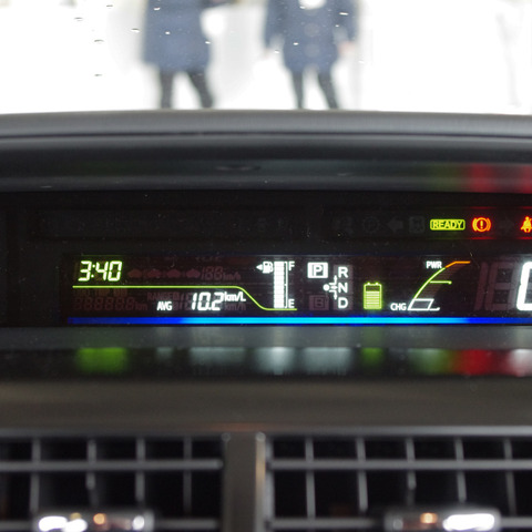 【プリウス ミニバン プロトタイプ発表】5人乗りと7人乗り、異なる電池で燃費は変わる？ 画像