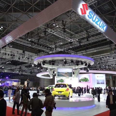 【東京モーターショー11】新しい日本をスズキで走ろう…風景と一体で表現 画像