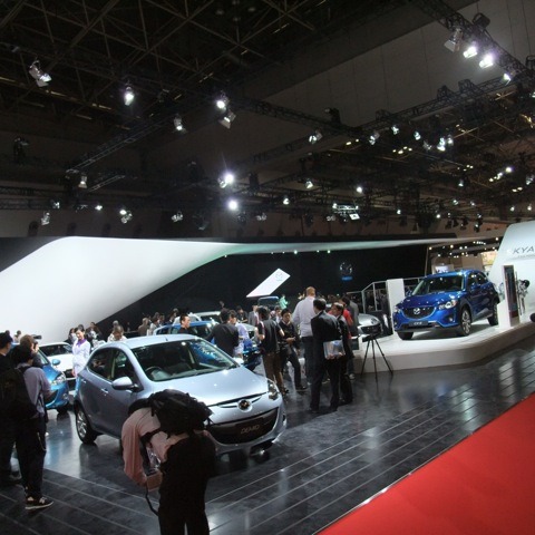【東京モーターショー11】マツダは車の良さだけで勝負する 画像