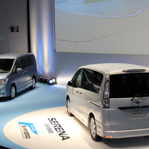 【日産 セレナ S-HYBRID 発売】シンプル機構ゆえに室内の広さはそのまま 画像