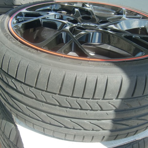 【ルノー メガーヌRS 発売】ニュルに合わせて開発したBSポテンザ 画像