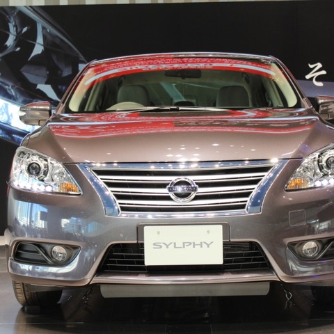 【日産 シルフィ 発売】セダン本来の美しさを追求したデザイン 画像