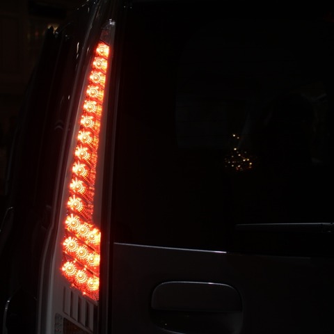 【ダイハツ ムーヴ 改良新型】カスタムの元祖は初心に戻ってリデザイン 画像