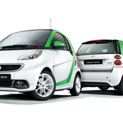 【スマート フォーツー エレクトリックドライブ 発売】EVは都市交通で重要な存在 画像