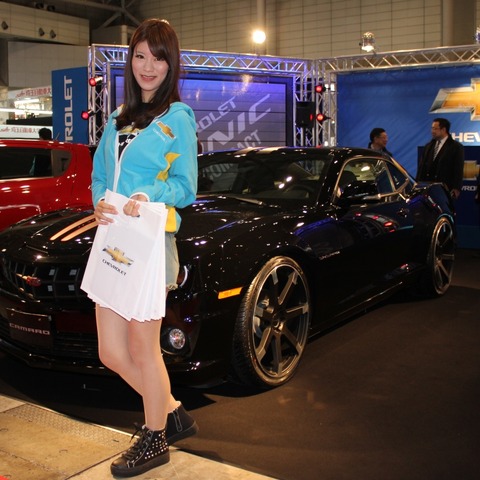 【東京オートサロン13】GMジャパン、フリーダムとポップな雰囲気を 画像