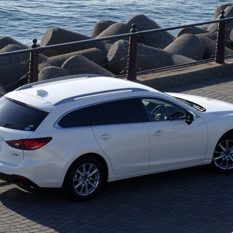 【マツダ アテンザ 試乗】こだわりと割り切りが生んだ強い個性…井元康一郎 画像