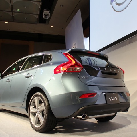 【ボルボ V40 発表】スカンジナビアンデザインは形ではなく考え方 画像