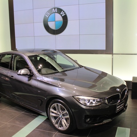 【BMW 3シリーズGT 発売】初採用の空力アイテムで省燃費とデザインの両立 画像