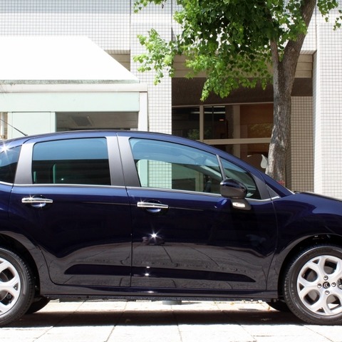 【シトロエン C3 改良新型】男性ユーザー取り込みへ舵を切る 画像