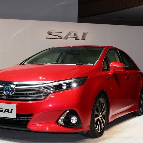 【トヨタ SAI 改良新型】かっ飛んだデザインはもっといいクルマづくりの意識から 画像