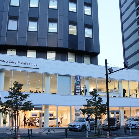 東京・港区のボルボディーラーでモダンアート展…スウェーデンと日本の類似性を楽しむ 画像