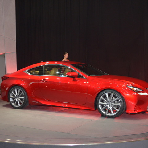 【東京モーターショー13】レクサスRC…プロダクトアウトのスポーツクーペ 画像