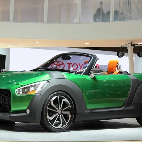 【東京モーターショー13】ダイハツコペン…Xmzは新ジャンル感を表現 画像