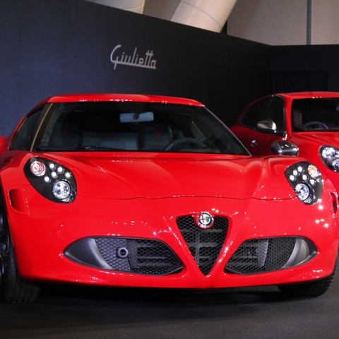 【アルファロメオ 4C 発表】全てのデザインエレメントは機能に根差す 画像