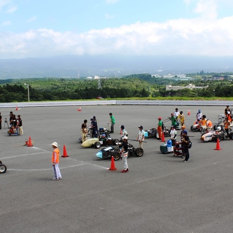 全日本学生フォーミュラ大会試走会…9月の本番に向けて最終調整 画像