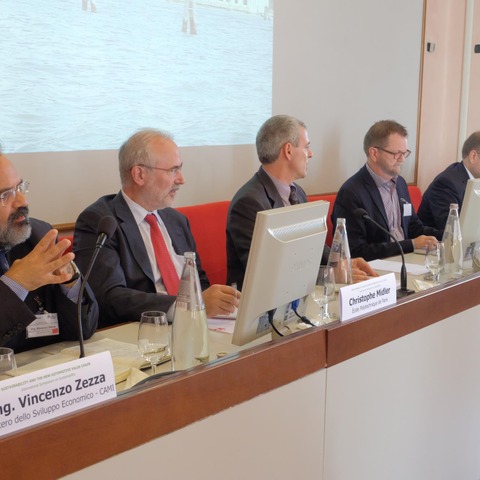 人間のためのサスティナビリティとは…内装材の伊アルカンターラ、シンポジウムを主宰 画像