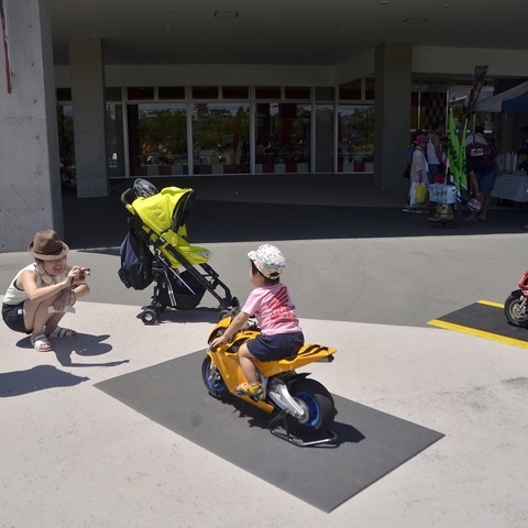【鈴鹿8耐】 家族連れも大満足、子ども向けアトラクション豊富に 画像