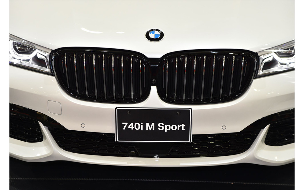 東京オートサロン16 Bmw 740i M Sport 詳細画像 4枚目の写真 画像 レスポンス Response Jp 東京オートサロン16 Bmw 740i M Sport 詳細画像 4枚目の写真 画像 レスポンス Response Jp