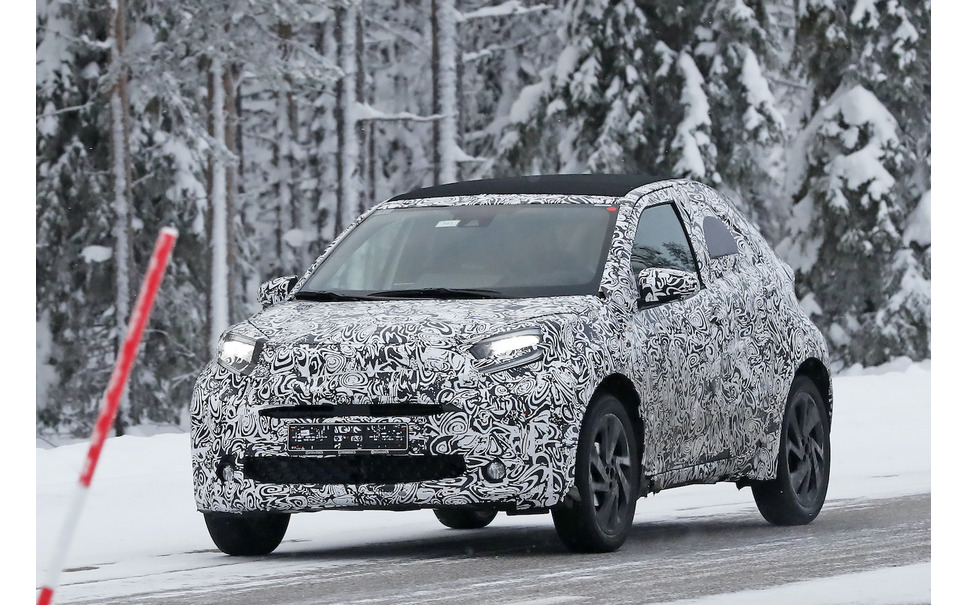 Toyota Aygo next-generation prototype (scoop photo)