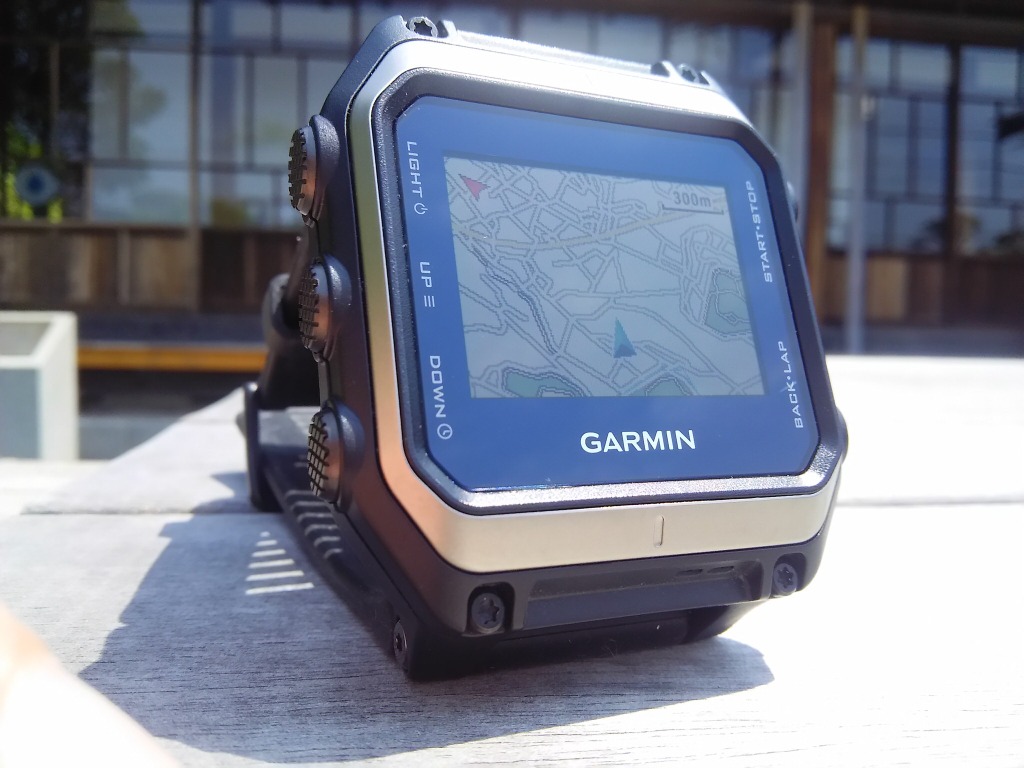 ガーミン epixJ GPS エピックス 腕時計 登山 カラー地図表示可能 