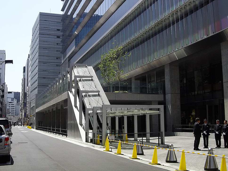 観光拠点やバス乗降場が出現 銀座のハブ へ Ginza Six 4月日開業 レスポンス Response Jp 観光拠点やバス乗降場が出現 銀座のハブ へ Ginza Six 4月日開業 レスポンス Response Jp