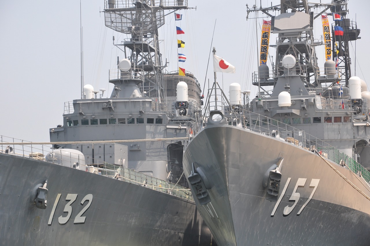 大洗 海の月間 護衛艦 さわぎり あさゆき を一般公開 ガルパンのイベントも レスポンス Response Jp 大洗 海の月間 護衛艦 さわぎり あさゆき を一般公開 ガルパンのイベントも レスポンス Response Jp