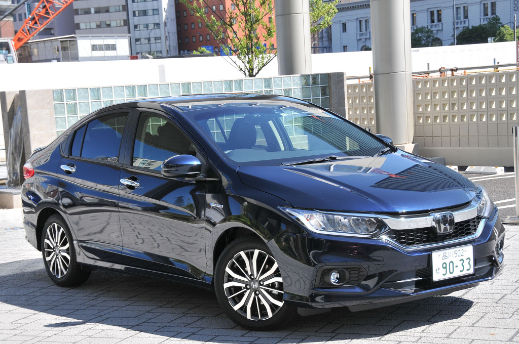ホンダ グレイス 試乗 目立たないセダンだが 安全装備は大きな優位性 丸山誠 レスポンス Response Jp