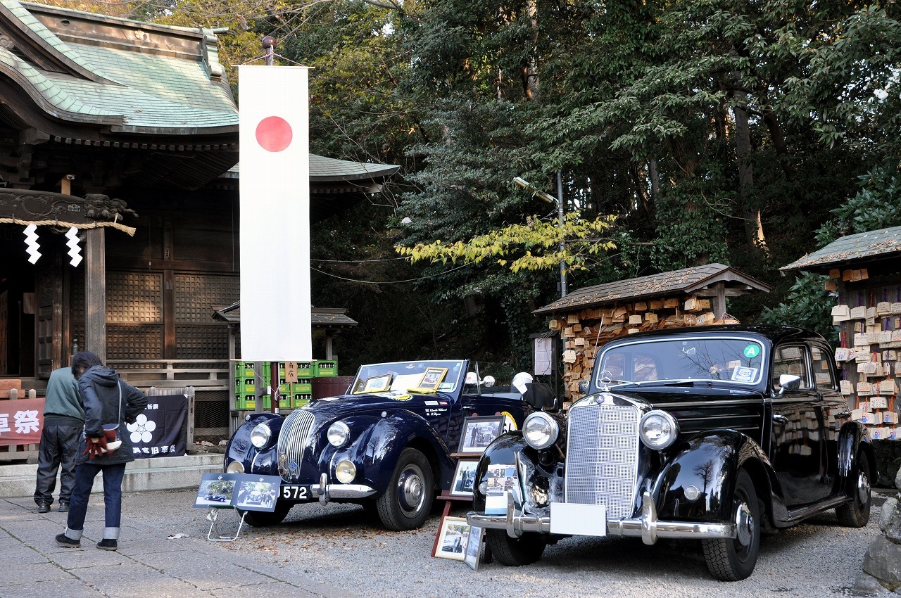 戦前から昭和のクラシックカーが神社に集結 谷保天満宮旧車祭17開催 レスポンス Response Jp 戦前から昭和のクラシックカーが神社に集結 谷保天満宮旧車祭17開催 レスポンス Response Jp